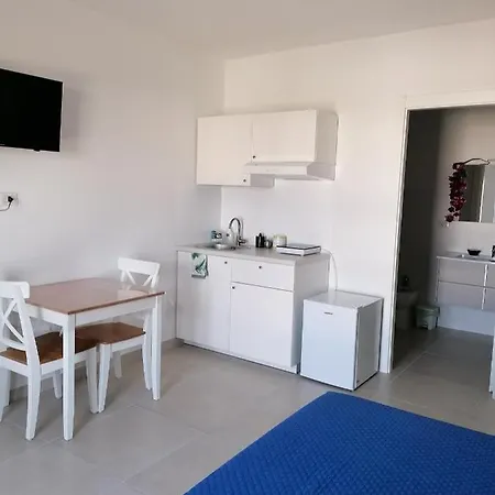 Monolocale Cassiopea شقة فندقية